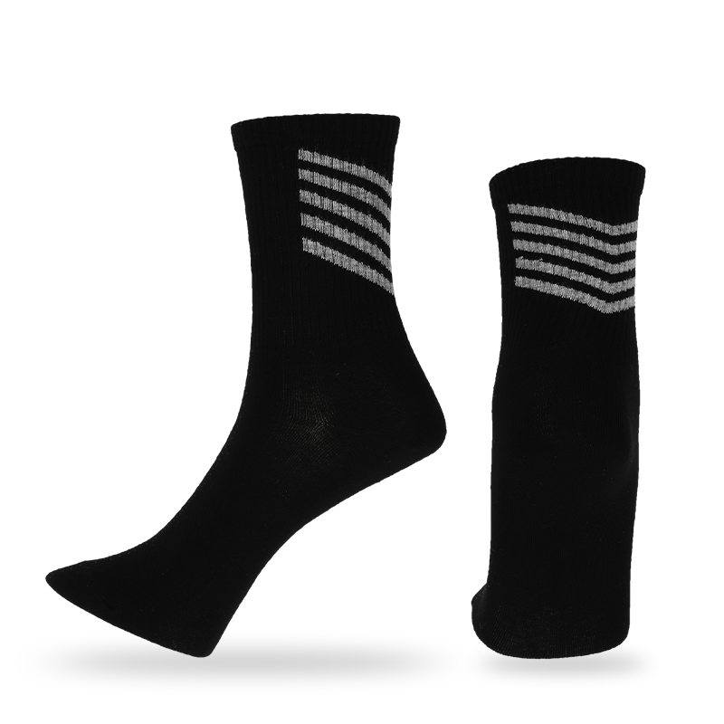 Calze da uomo all'ingrosso o personalizzate basket classico campeggio jogging boxe tennis baseball golf e sport alpinismo con strisce sul retro