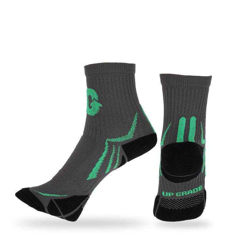 Calzini sportivi in ​​spugna con cuscino freestyle con tecnologia autoreggente, supporto dell'arco plantare e design in rete traspirante